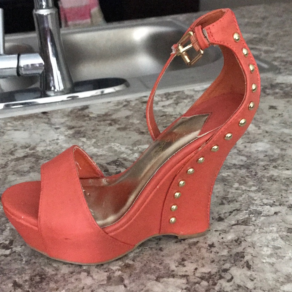 Studed platforms 💋🌸